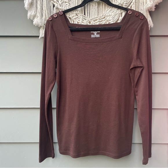 Jones New York Tops - SOLD LIVE 10/19/24 
Jones New York Sport Brown Long Sleeve with Square Neckline